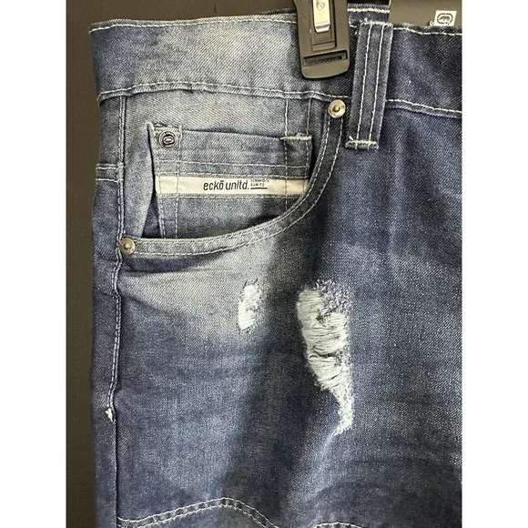 Ecko Jean Shorts Men 40 Baggy Fit Med Wash Distressed Denim Patches Y2k‎ 90s - Picture 7 of 15